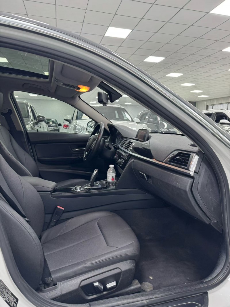 廊坊16年宝马3系6