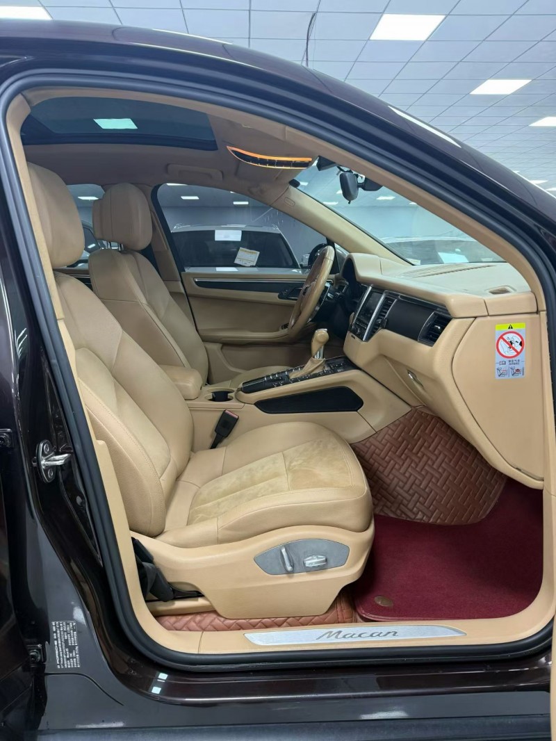 廊坊15年保时捷Macan3