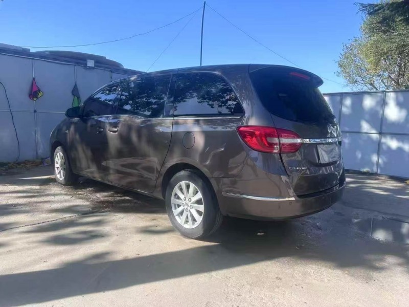 青岛18年别克GL87