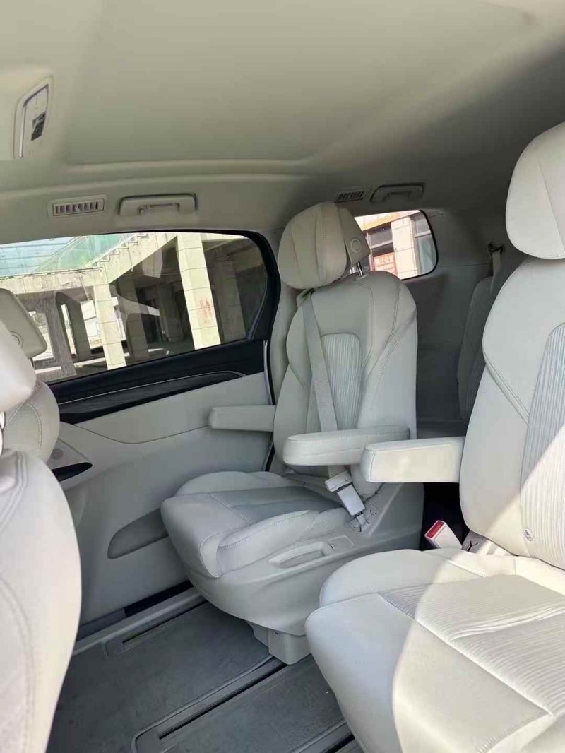 青岛25年别克GL85