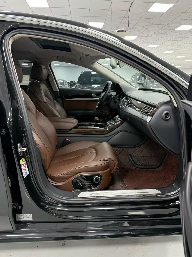 廊坊18年奥迪A8L6