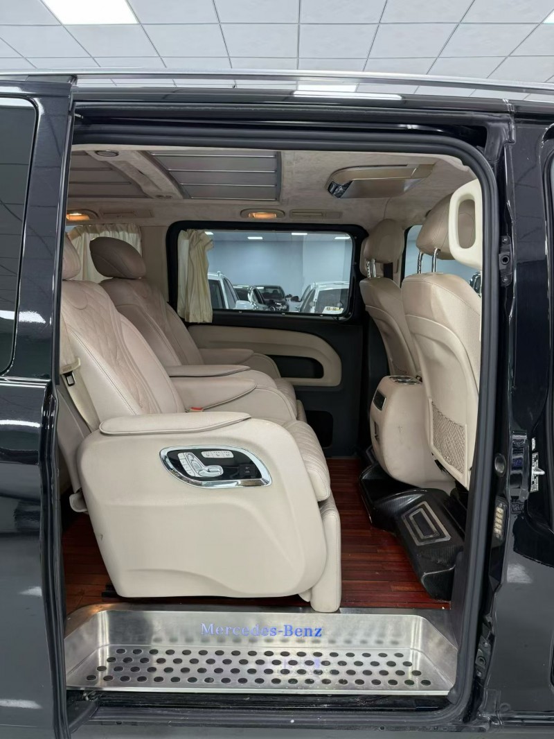 廊坊20年奔驰威霆3