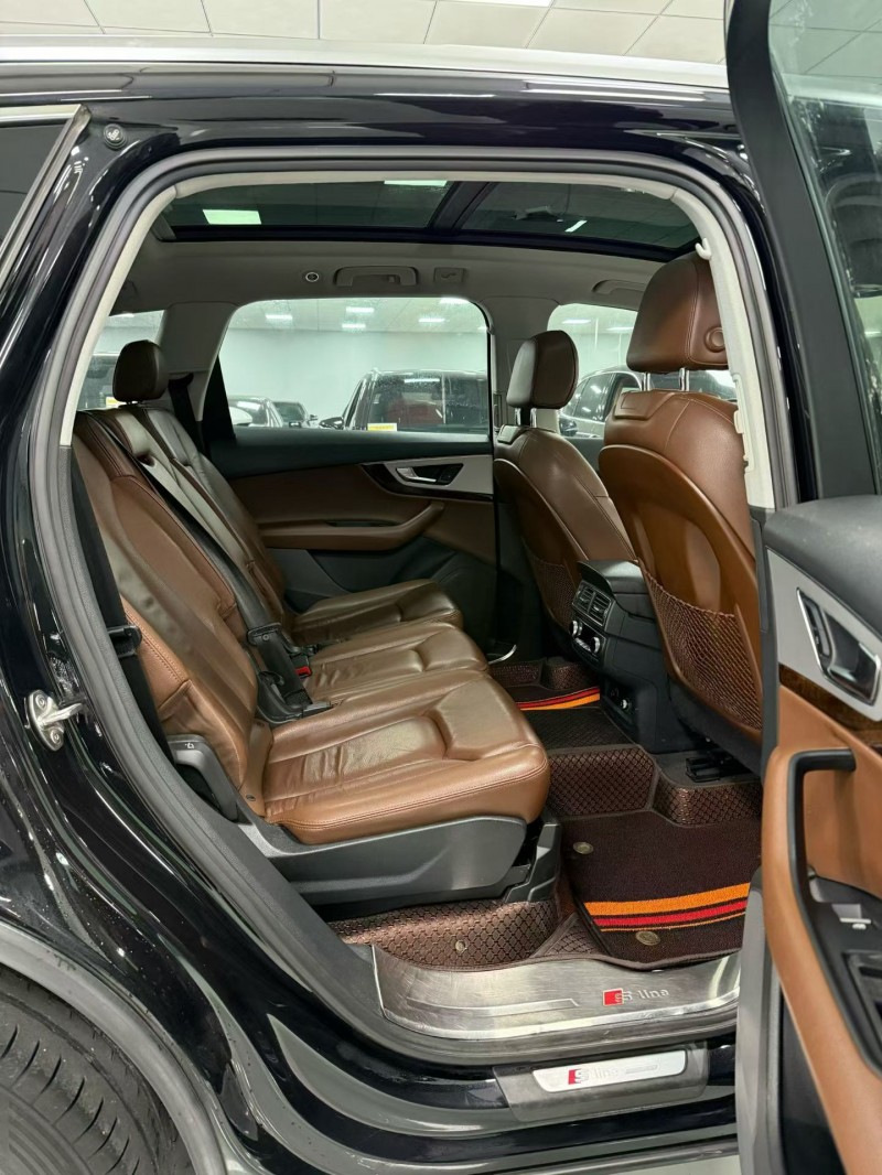 廊坊18年奥迪Q78