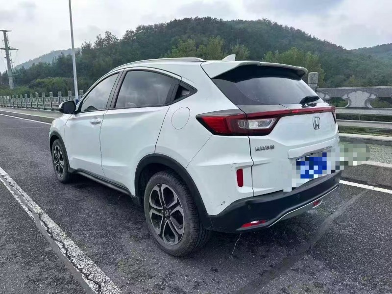 青岛15年本田XRV8