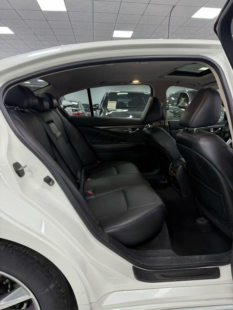 廊坊20年英菲尼迪Q50L3