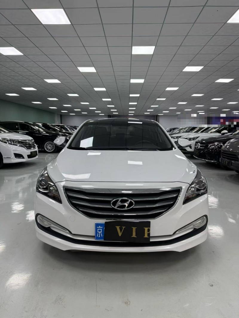 廊坊15年现代名图1