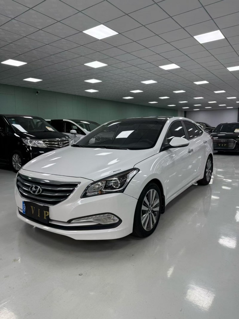 廊坊15年现代名图2