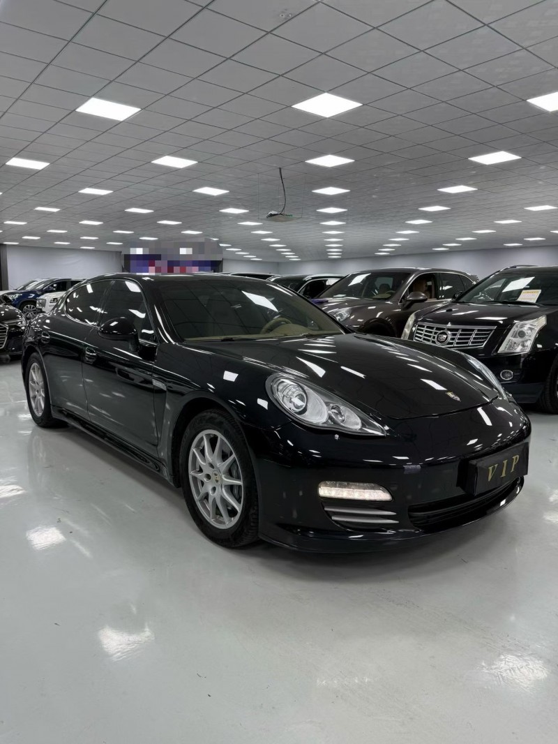 廊坊13年保时捷帕拉梅拉6