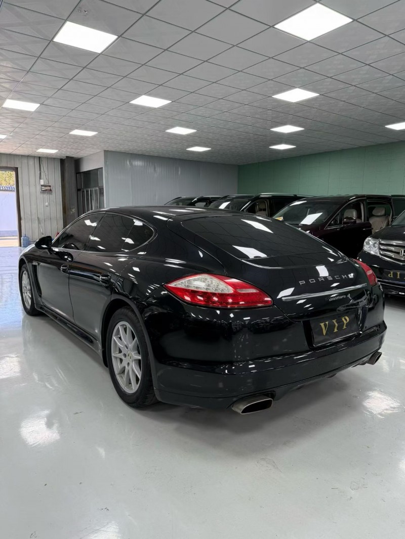 廊坊13年保时捷帕拉梅拉9