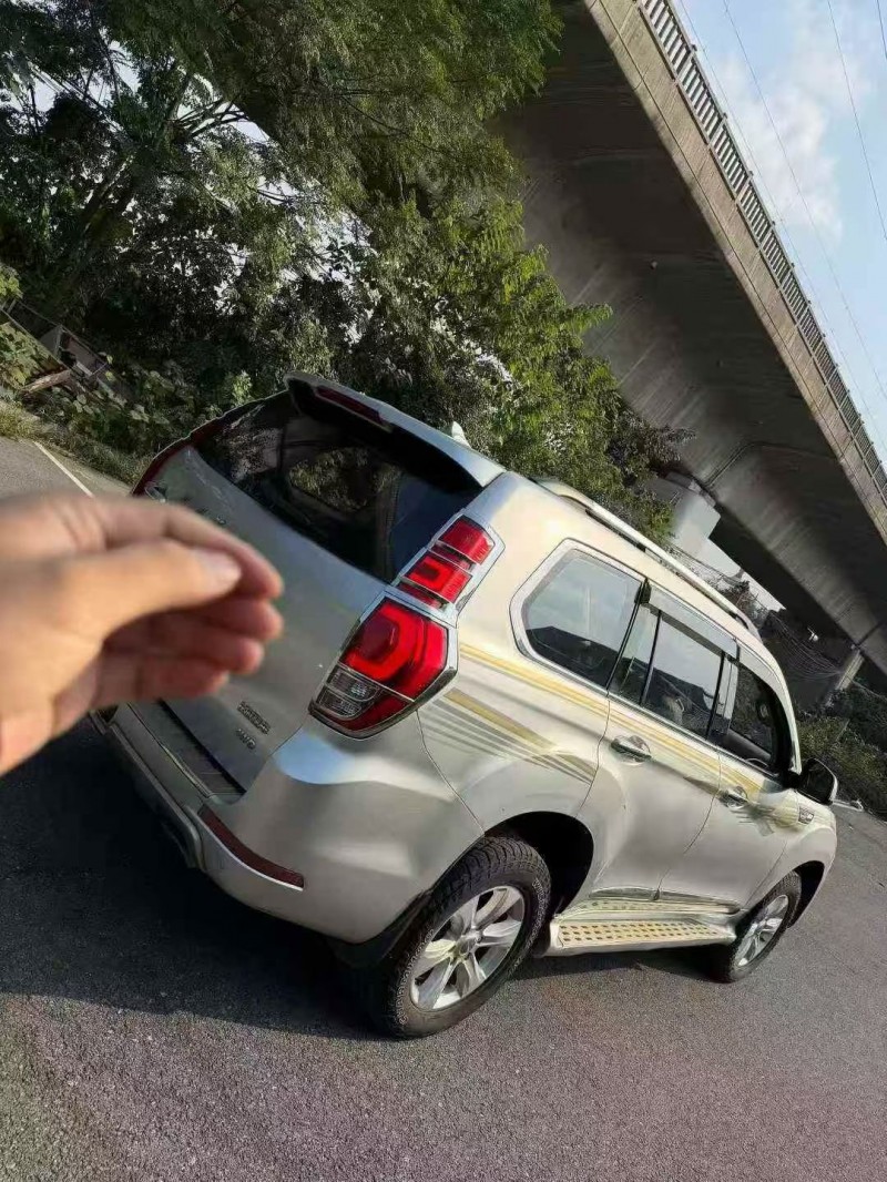 湘潭16年日产奇骏3