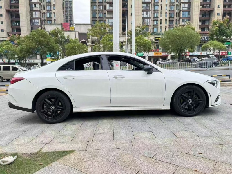 衡阳22年奔驰CLA9