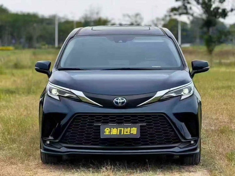 珠海24年丰田格瑞维亚1