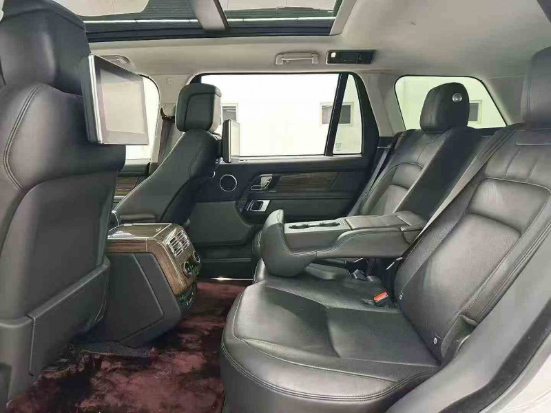 佛山19年路虎揽胜行政6