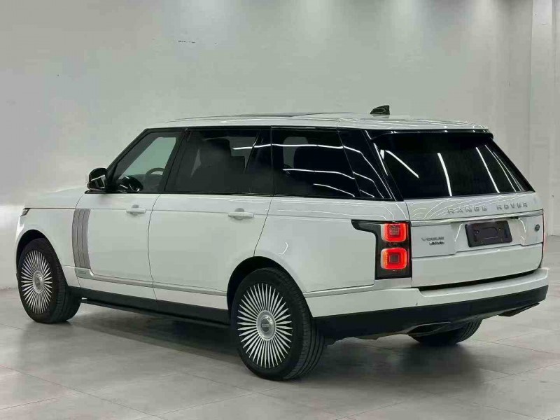 佛山19年路虎揽胜行政7