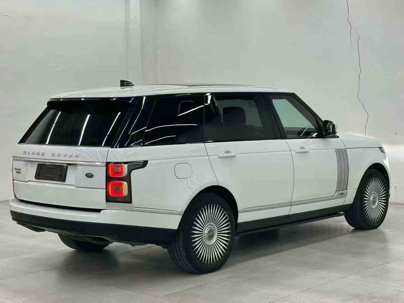 佛山19年路虎揽胜行政8