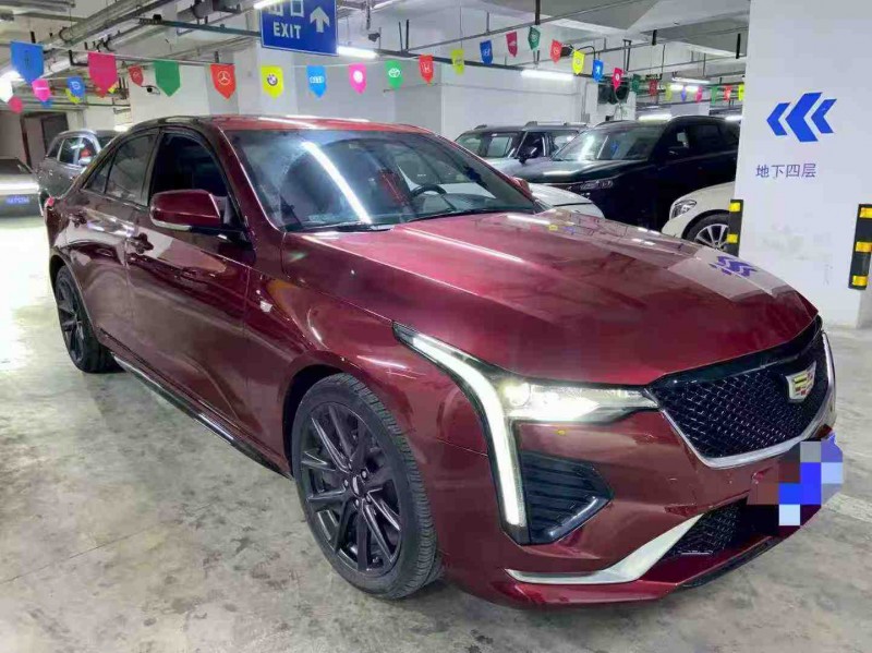 成都20年凯迪拉克CT42