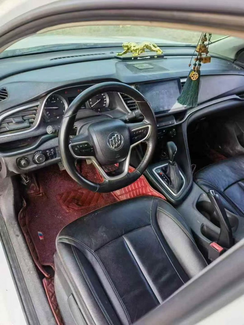 宁波18年别克英朗5