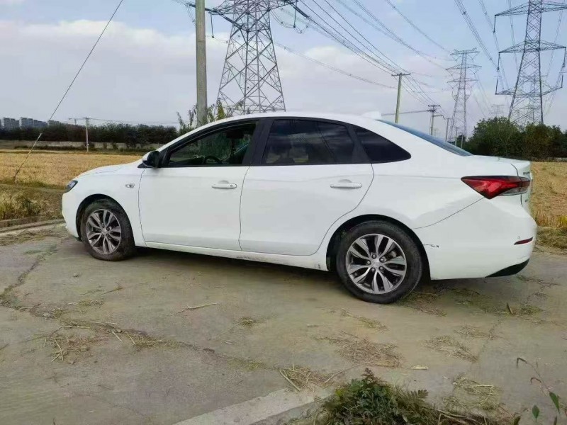 宁波18年别克英朗6