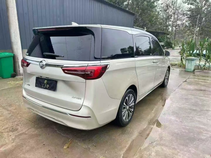 徐州21年别克GL88