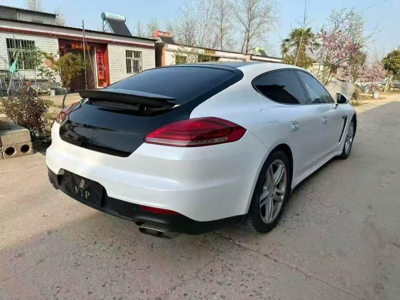 徐州15年保时捷帕拉梅拉8