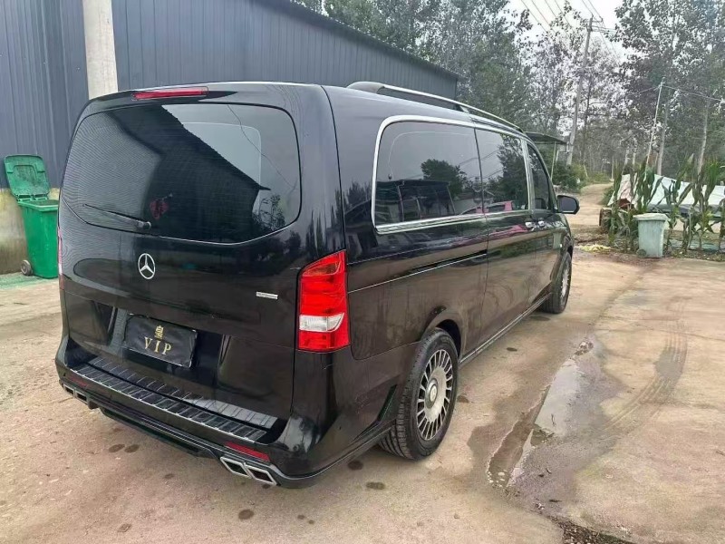 徐州21年奔驰威霆7