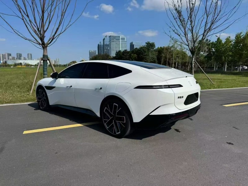 常州24年阿维塔127