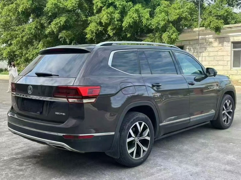 湖州17年大众途昂8