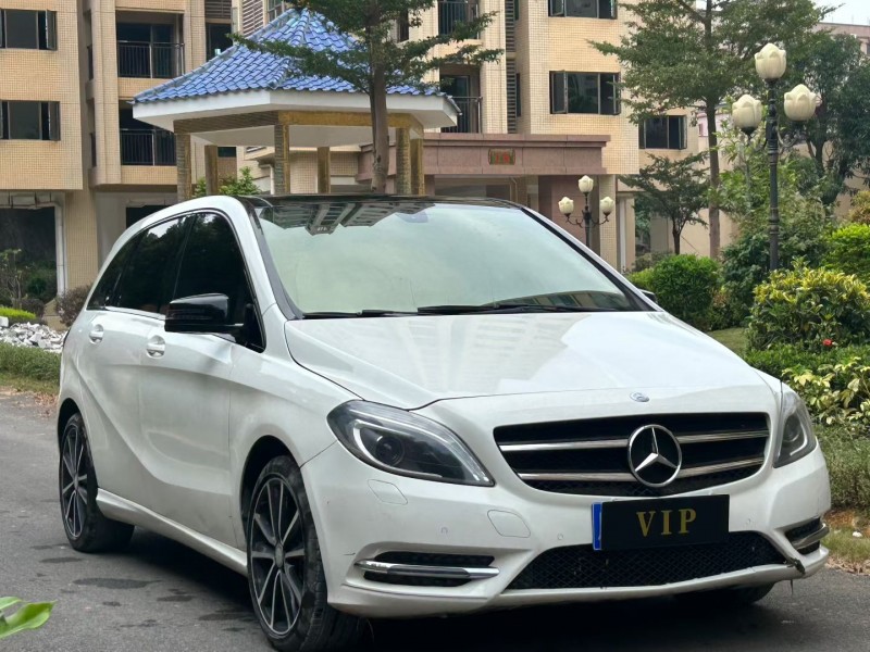 东莞13年奔驰B2