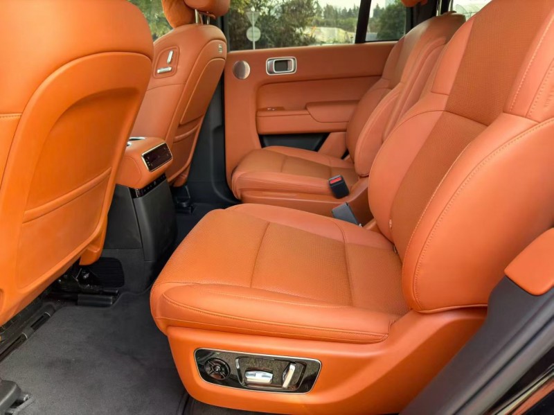 昆明25年理想L82