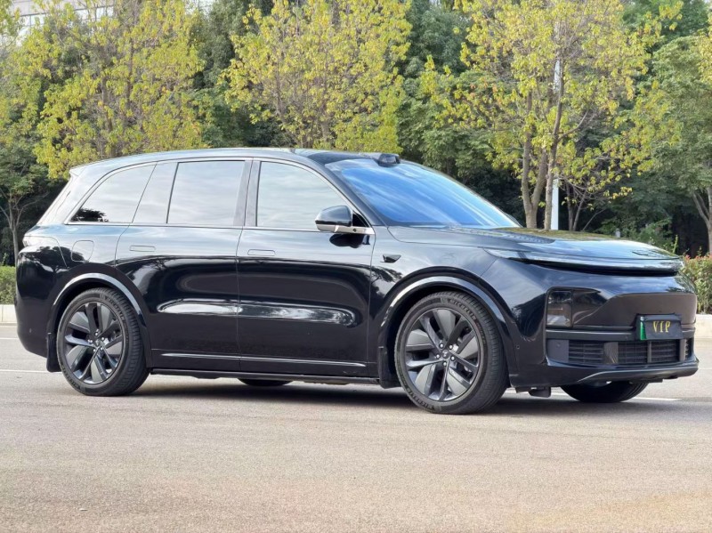 昆明25年理想L86