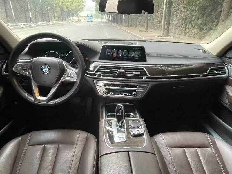 湘潭16年宝马7系4