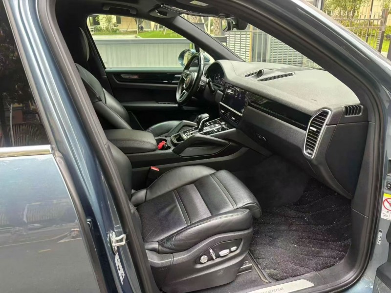 衢州18年保时捷卡宴4