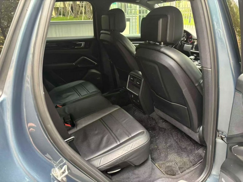 衢州18年保时捷卡宴5