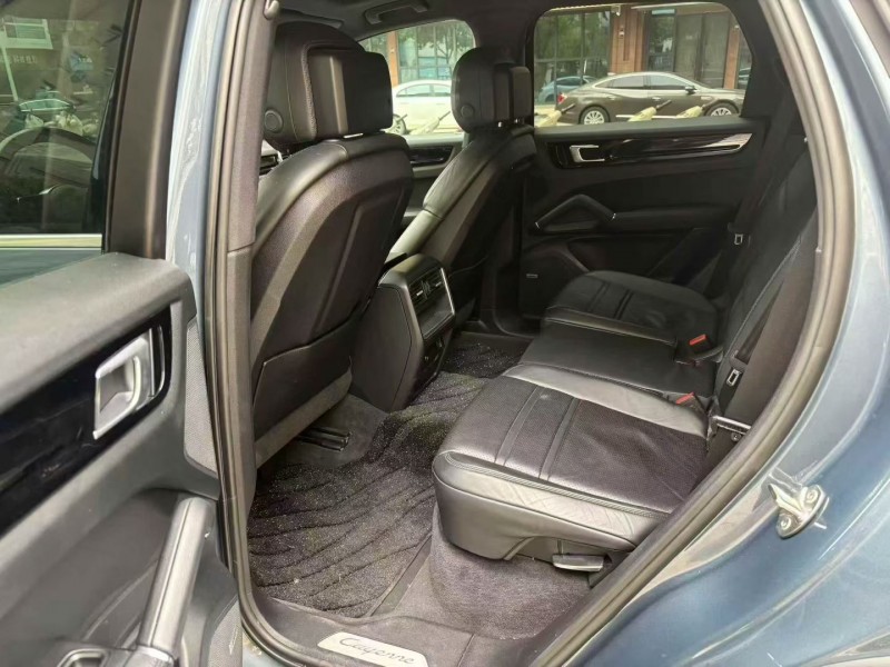 衢州18年保时捷卡宴6