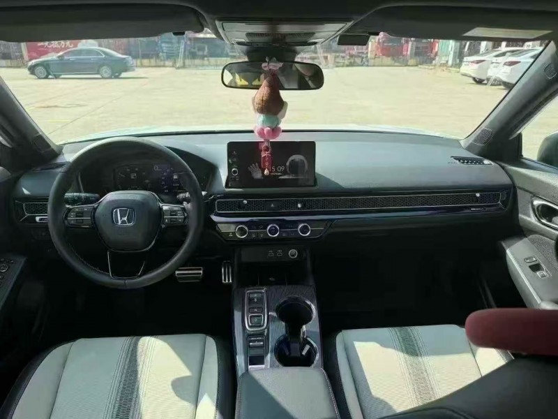 厦门25年本田思域5