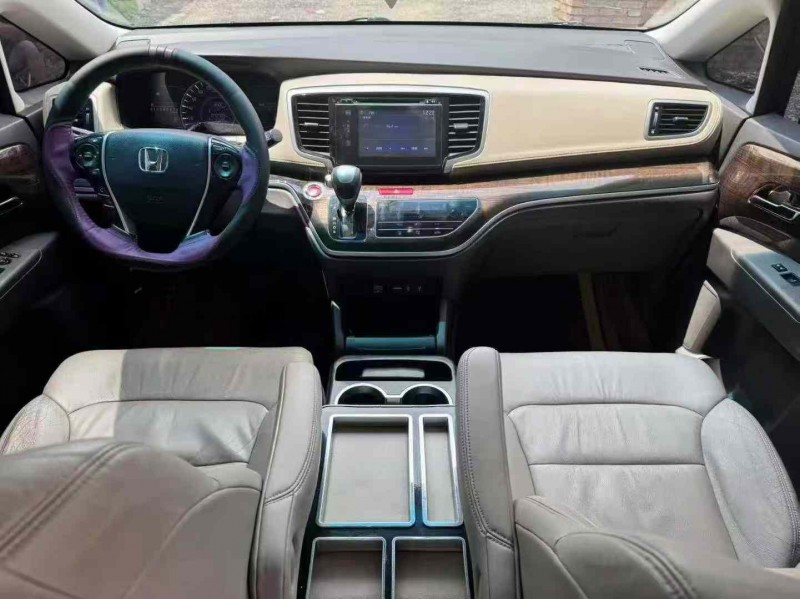 唐山17年本田奥德赛4