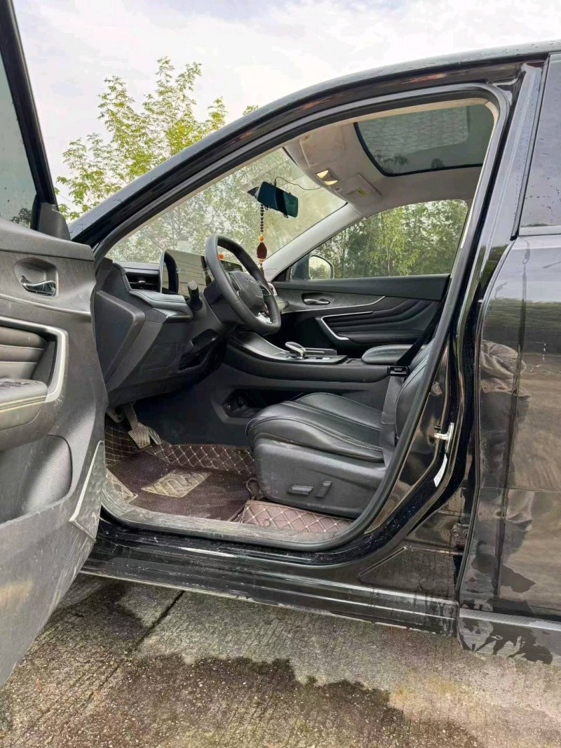 阜阳23年启辰大V8