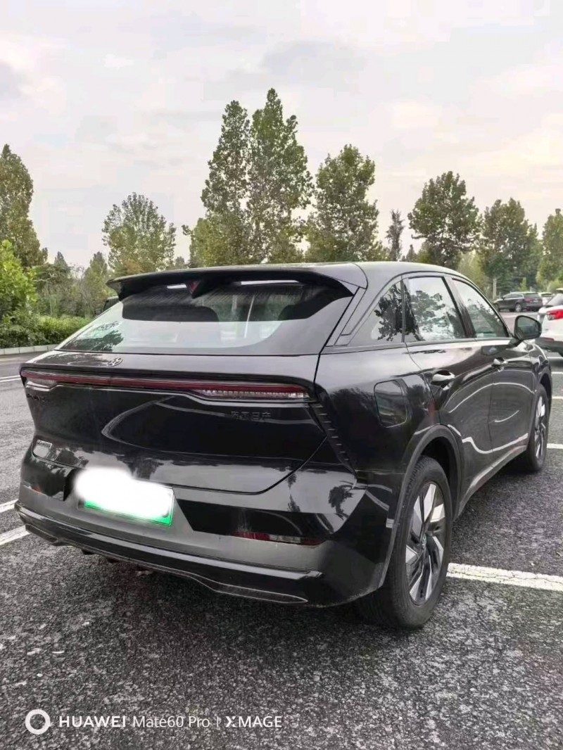 青岛25年启辰大V4