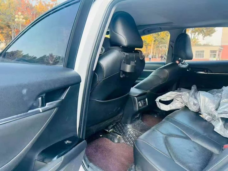 枣庄19年丰田凯美瑞4