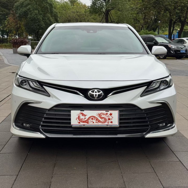 佛山22年丰田凯美瑞1