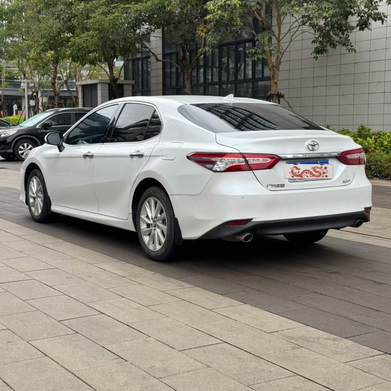 佛山22年丰田凯美瑞7