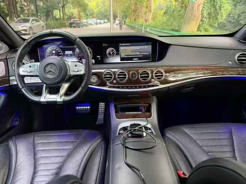 萍乡19年奔驰迈巴赫S级4