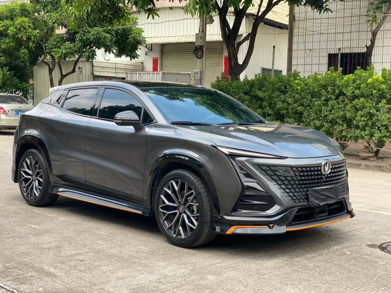 中山22年长安汽车UNI2