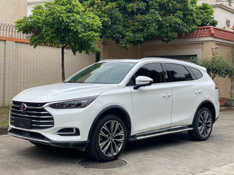 中山18年比亚迪唐3