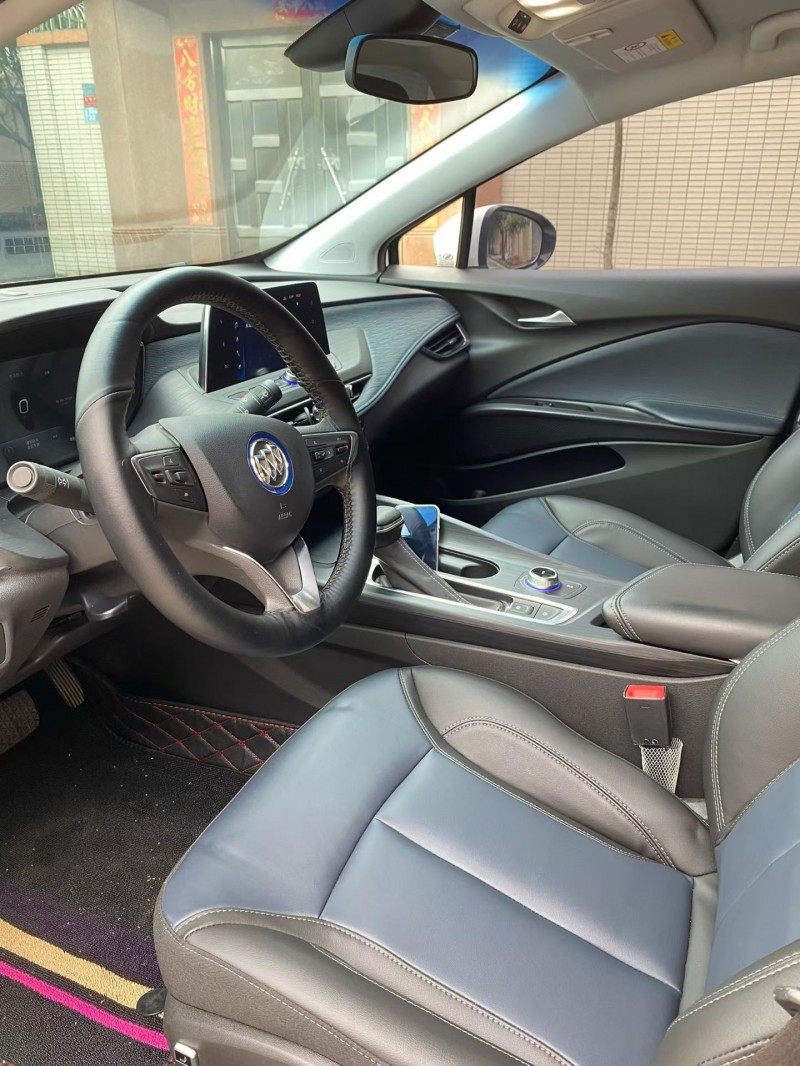 中山23年别克微蓝4