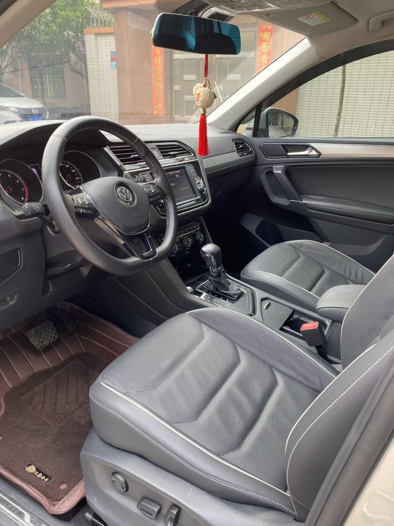 中山17年大众途观4