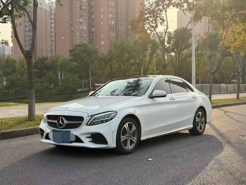 宜昌19年奔驰C2