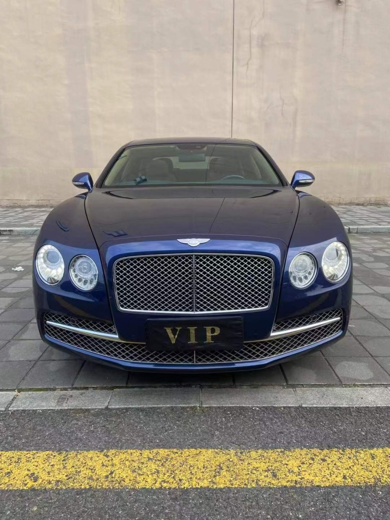 营口18年宾利飞驰1