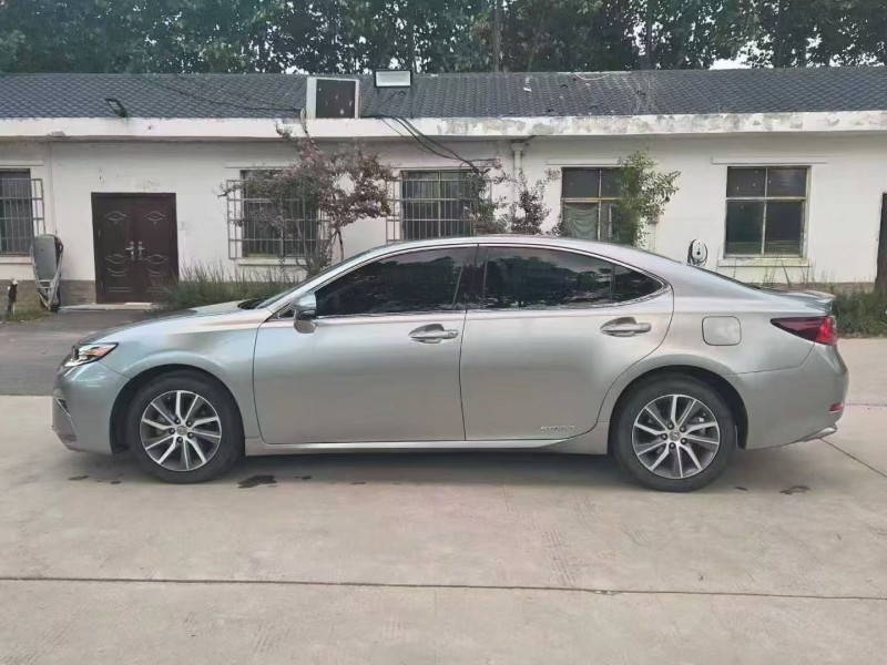 平顶山18年雷克萨斯ES4