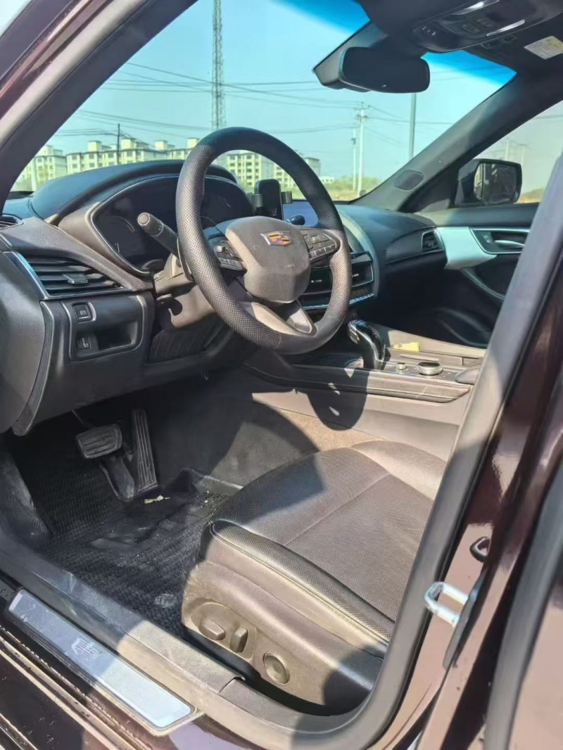 邯郸21年凯迪拉克CT54